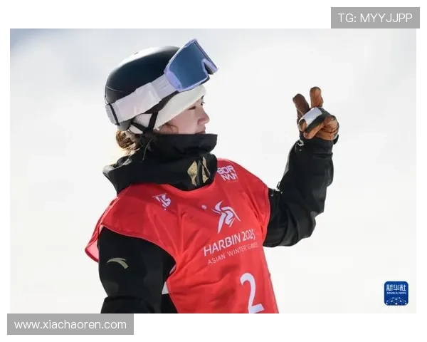 女子单板大跳台张小楠第五完赛